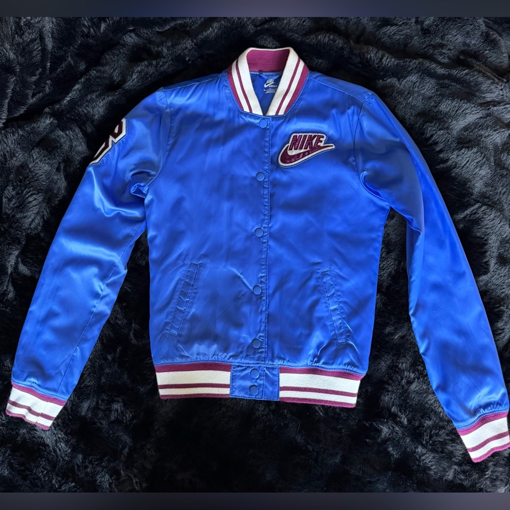 Nike Track Jacket Women’s Small